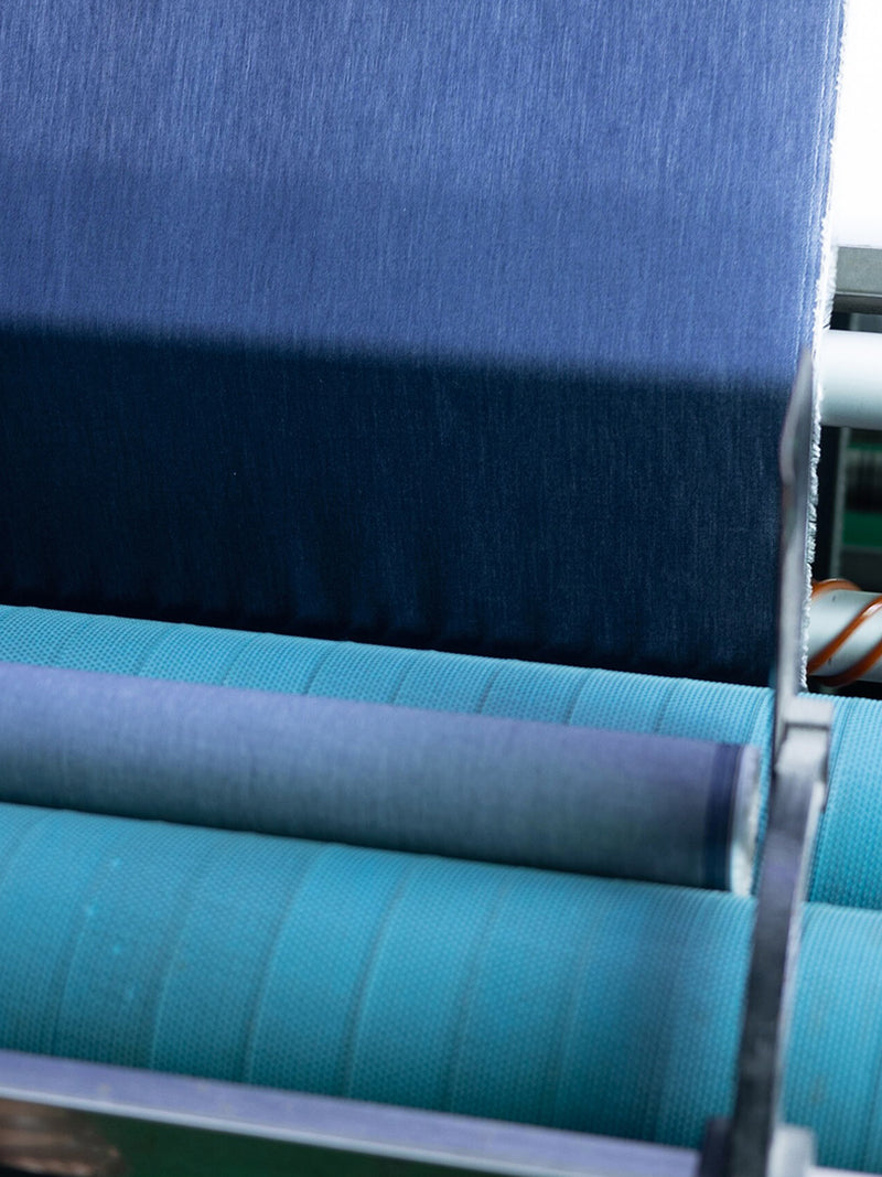 ETAPE 2 : Le tissage du denim
