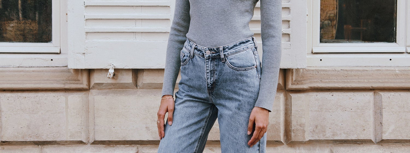 Quel jean porter quand on est petite ? Le guide des coupes qui mettent la silhouette en valeur