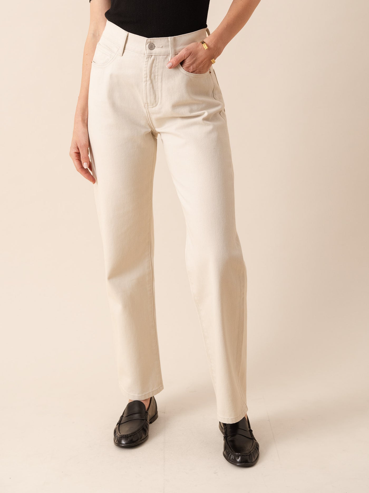Sand jeans