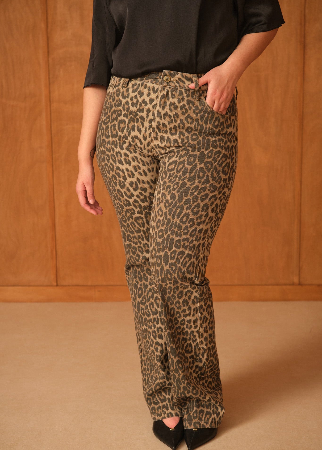 Jean Barbara - léopard - curvy