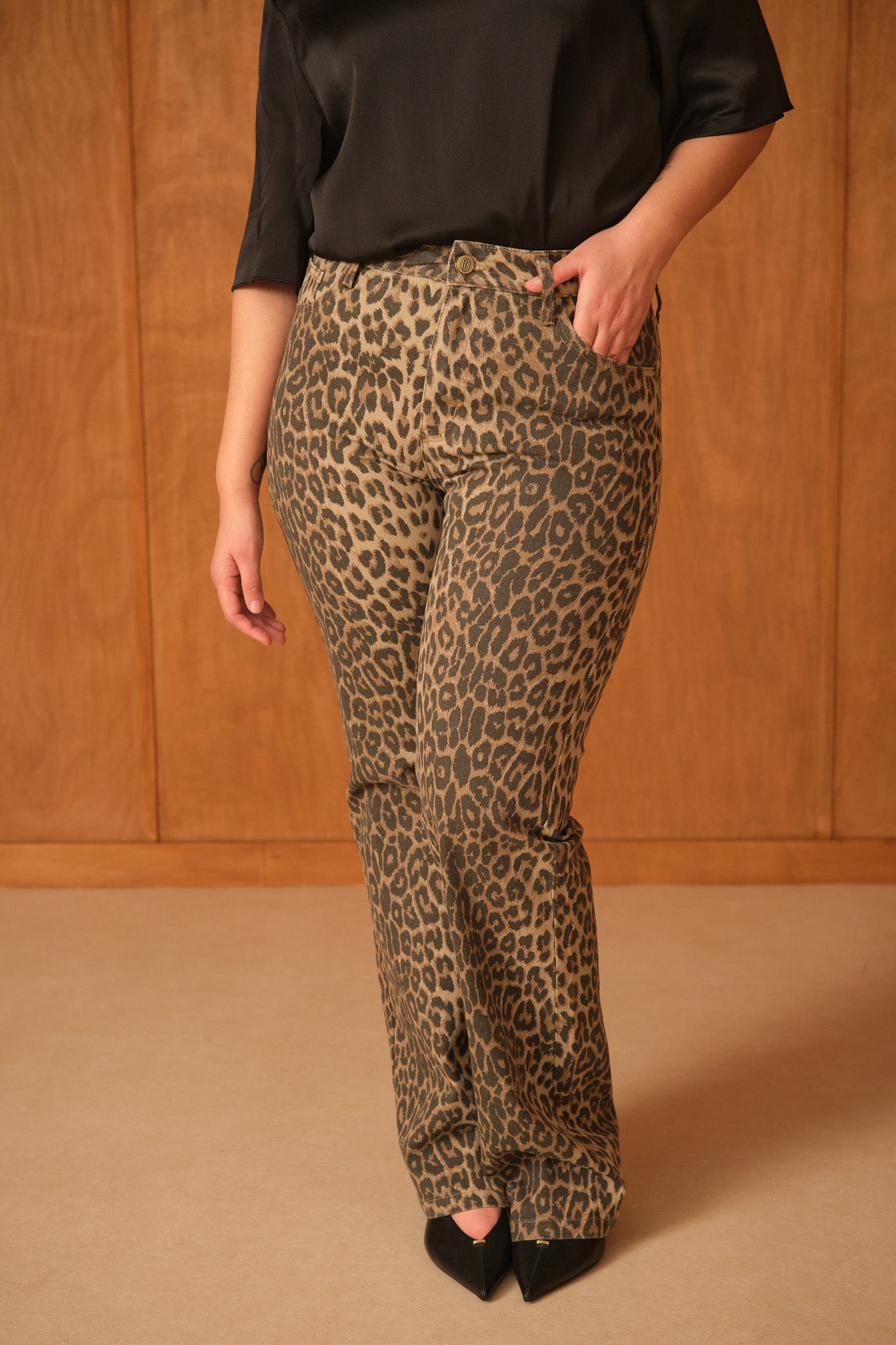 Jean Barbara - léopard - curvy