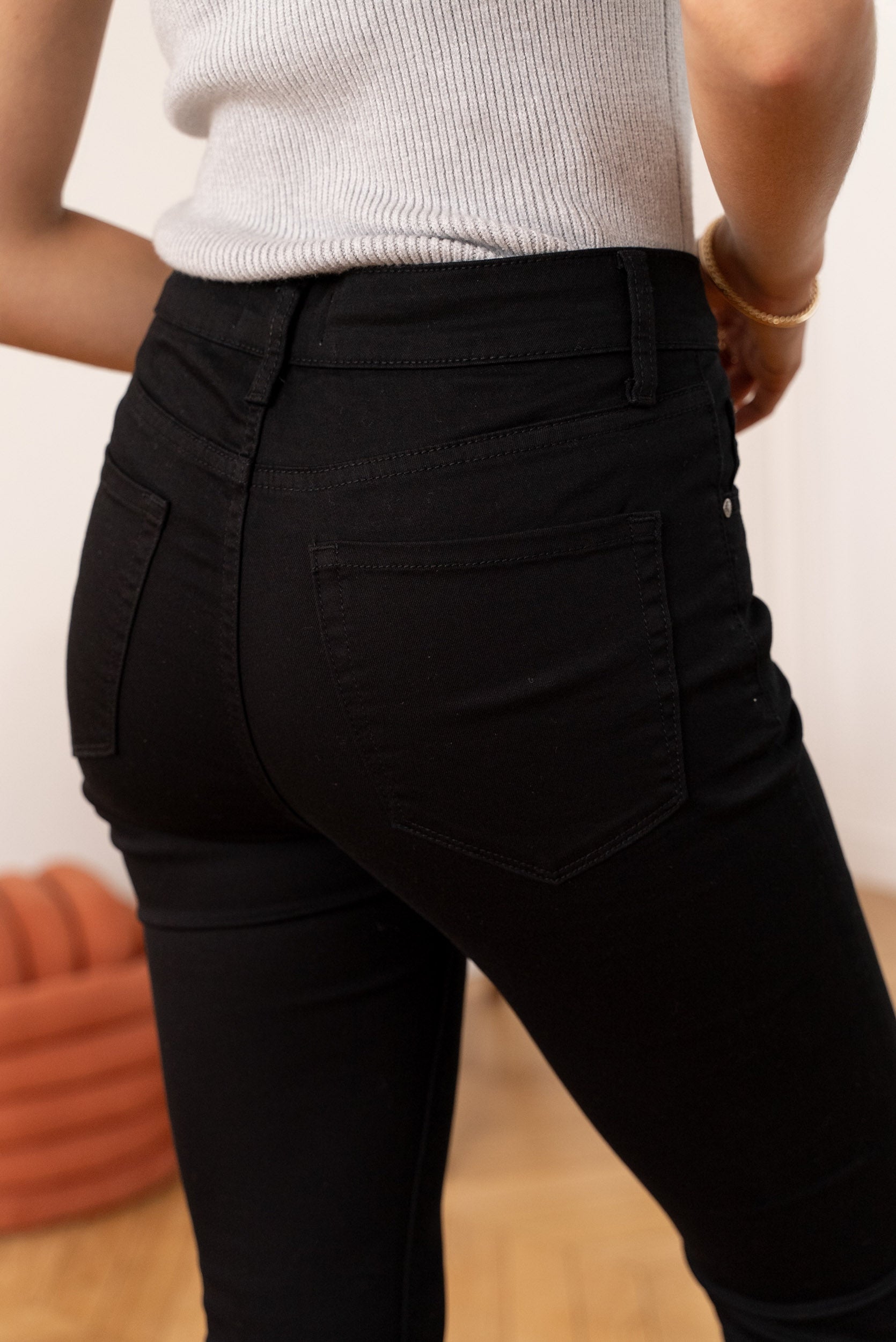 Jean Emma - denim noir - Oraije Paris