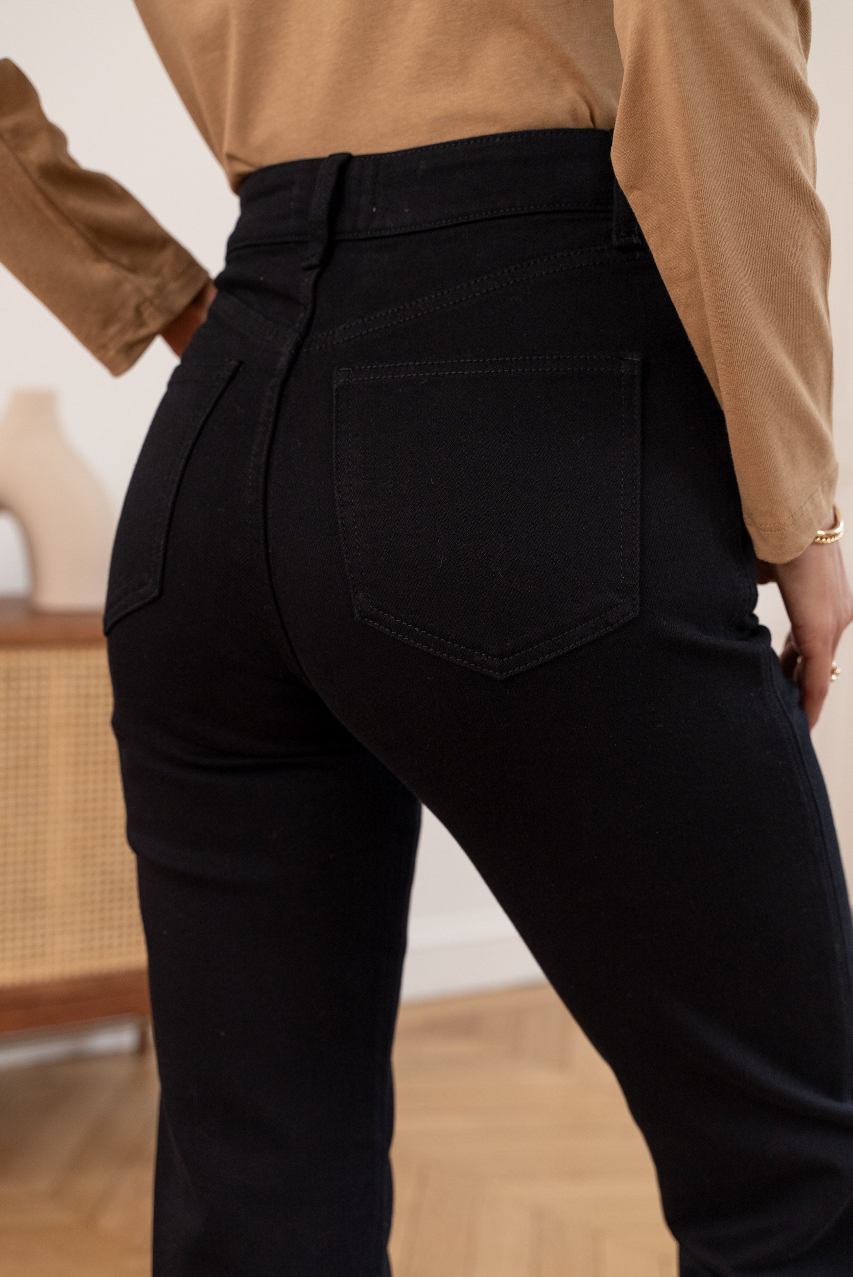 Jean Kendall - denim noir - Oraije Paris