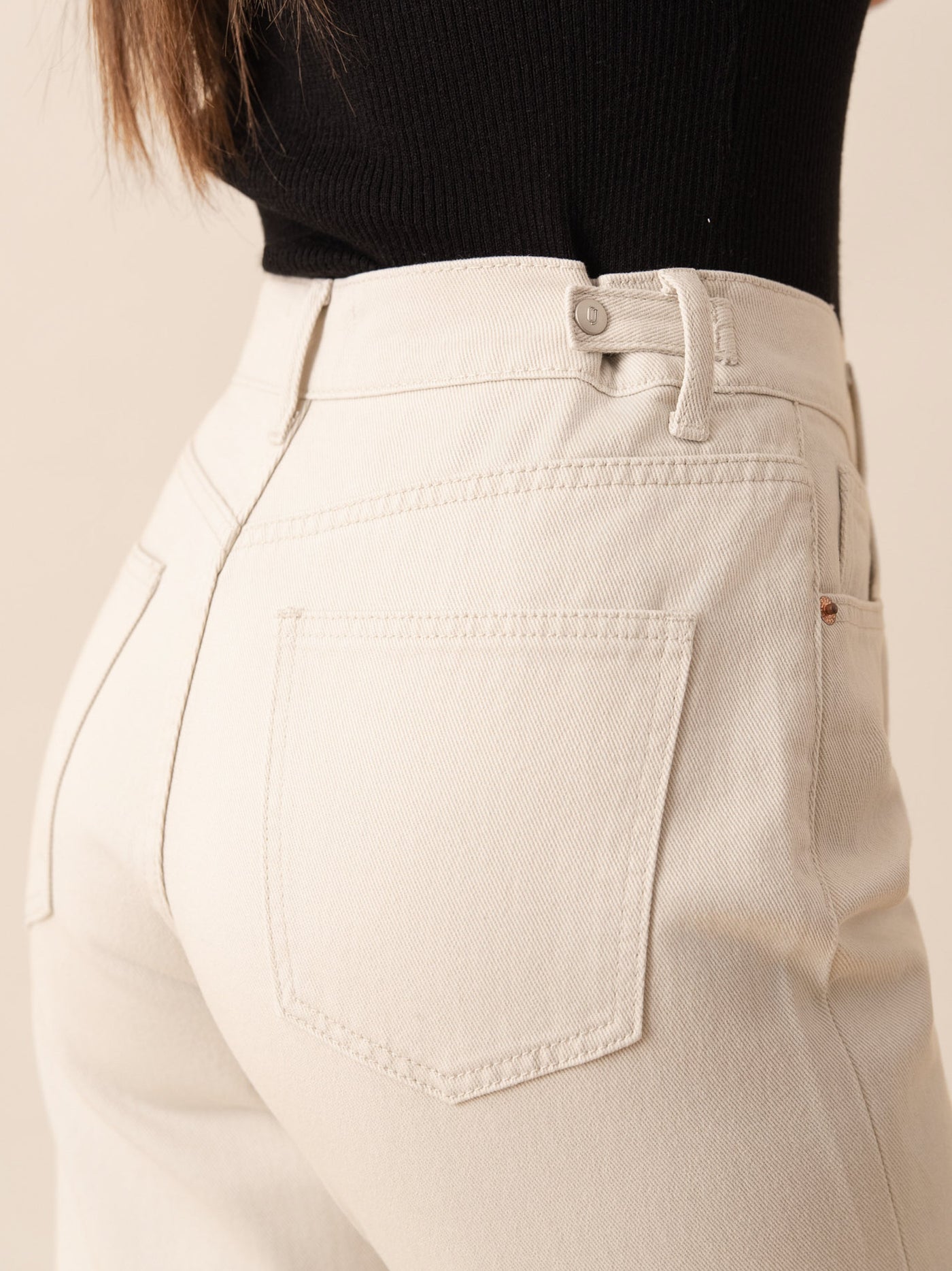 Sand jeans