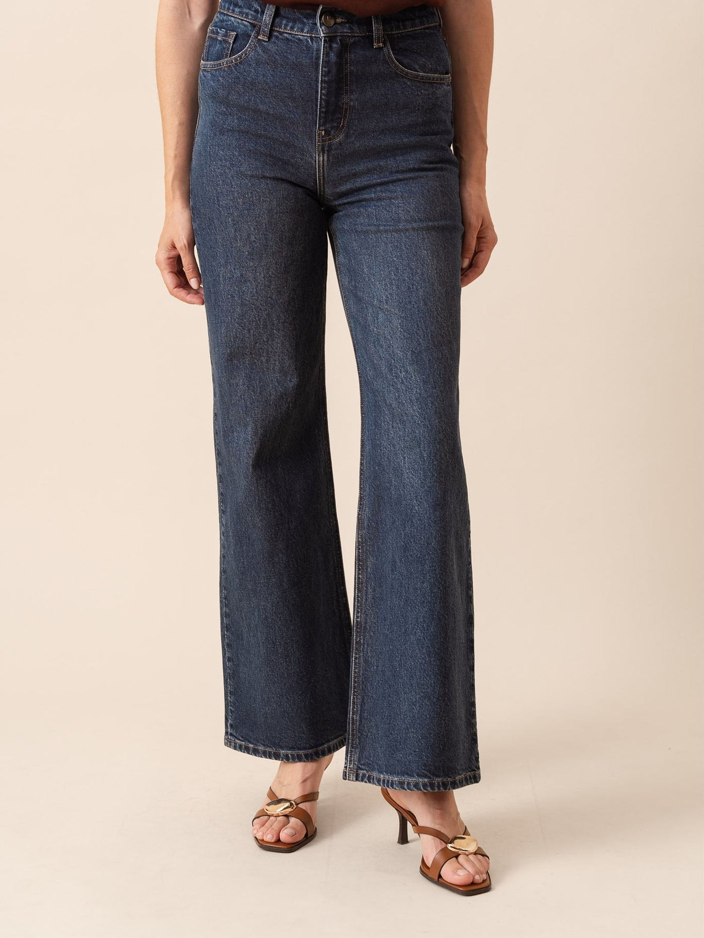 JD683-F_eshop_2