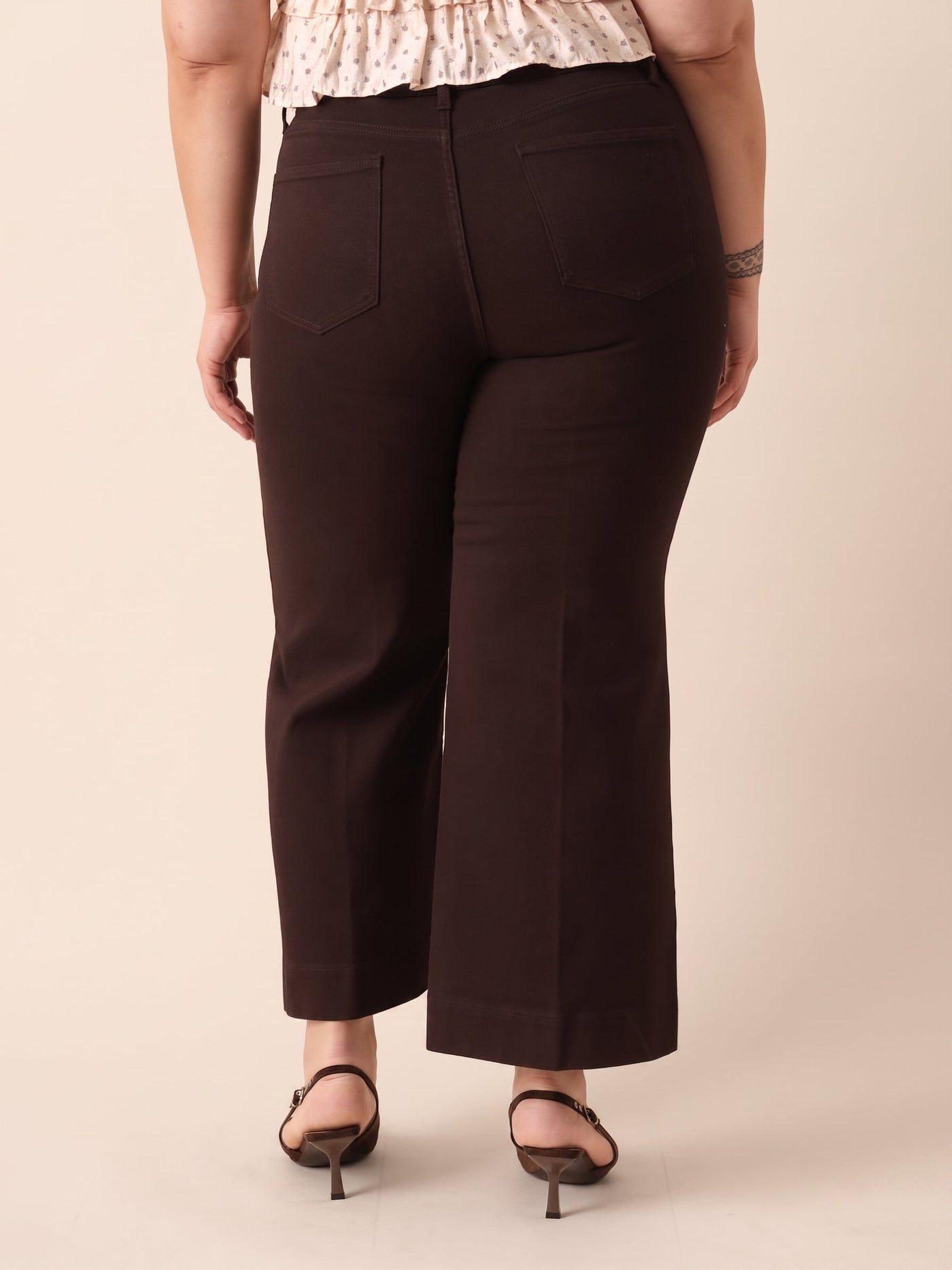 Jean Vienna Curvy