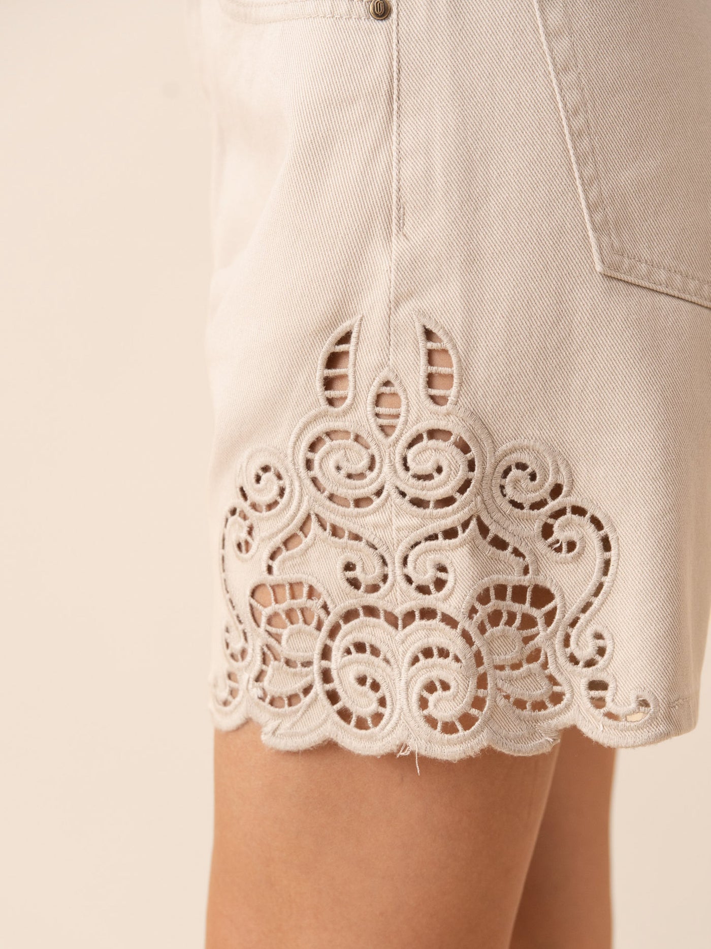 Livie shorts