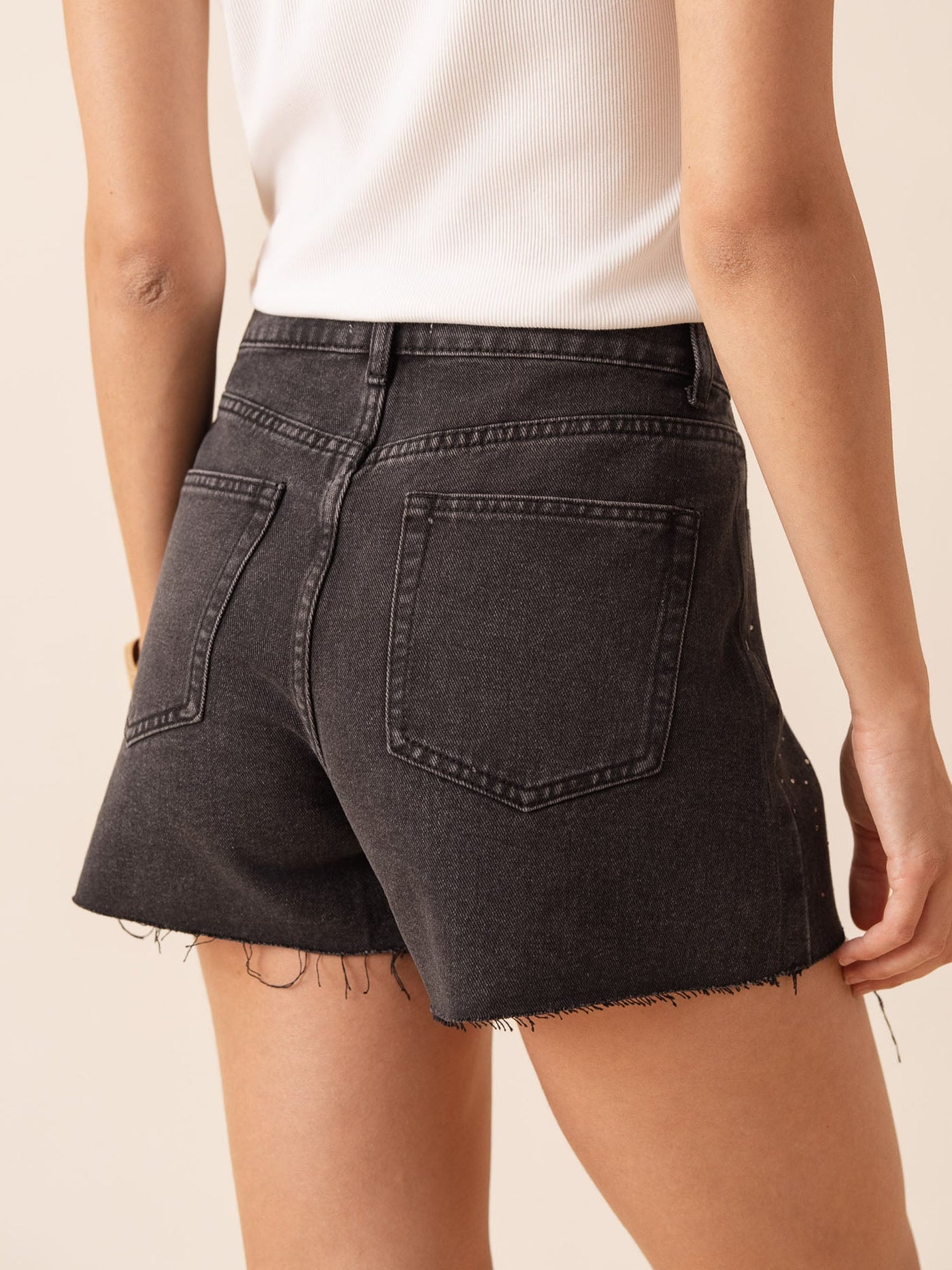 Sullivan shorts